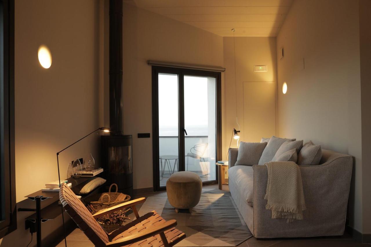 El Faro Unkempt - Tazones Apartment