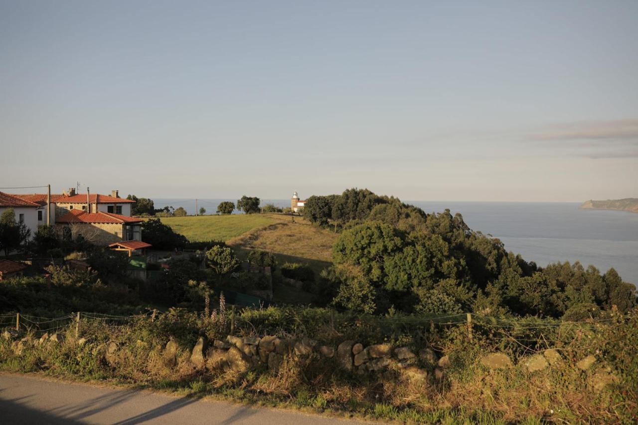El Faro Unkempt - Tazones * Villar (Oles)