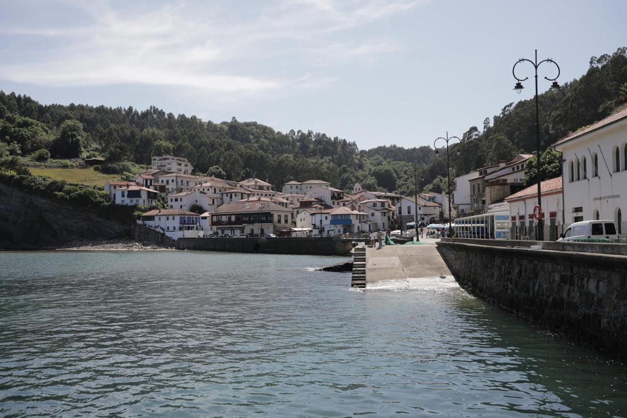El Faro Unkempt - Tazones * Villar (Oles)
